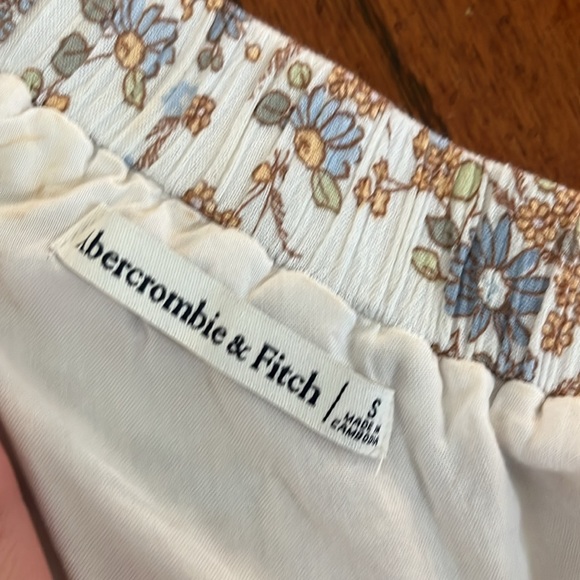 Abercrombie floral one shoulder dress - Picture 3 of 3